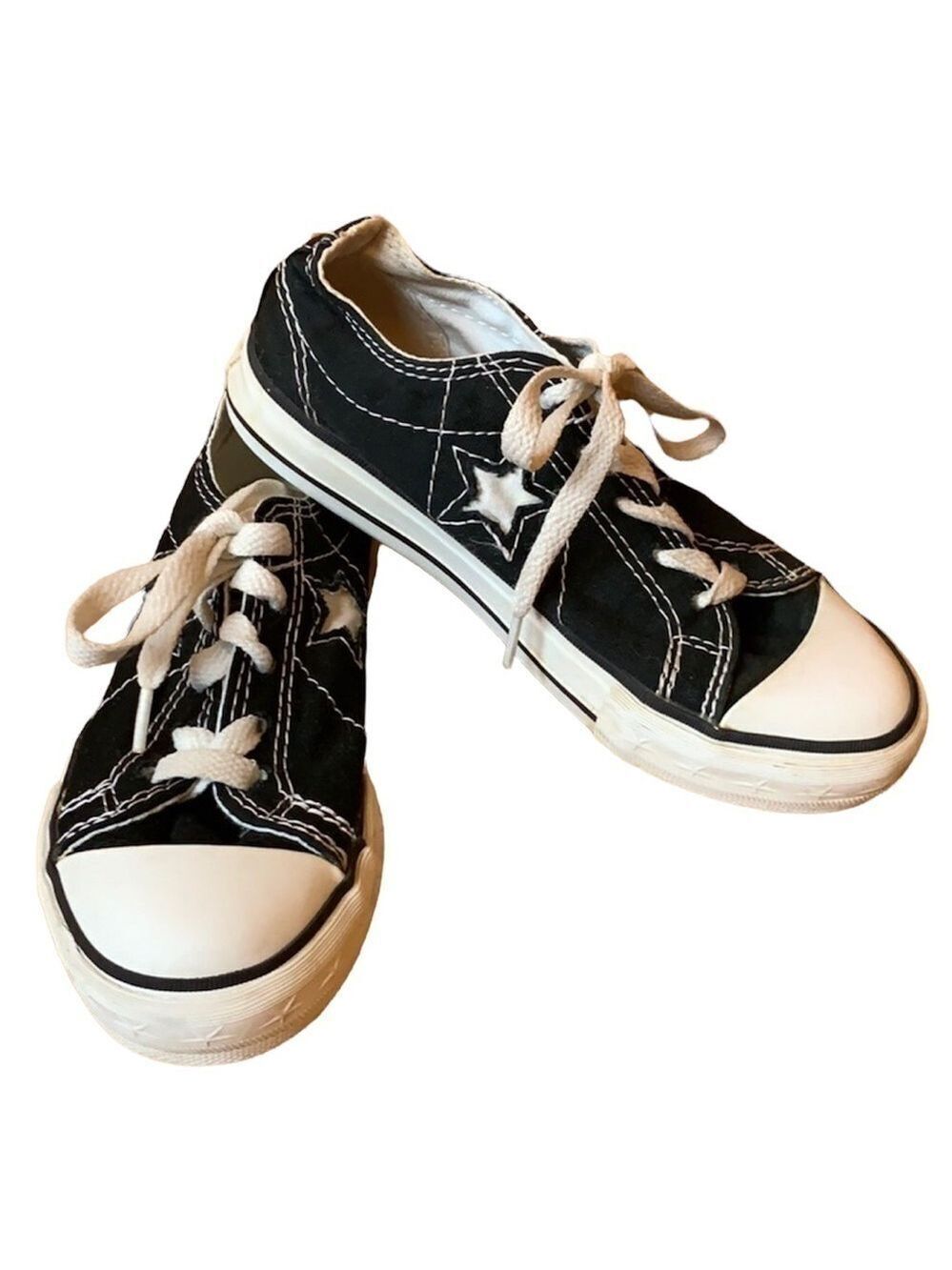 Black Converse One Star low top tennis shoes  / sneakers Size 12.5